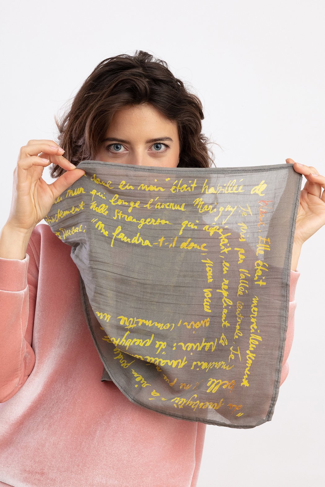 Foulards à lire et à motifs - Saison 1 et 2
