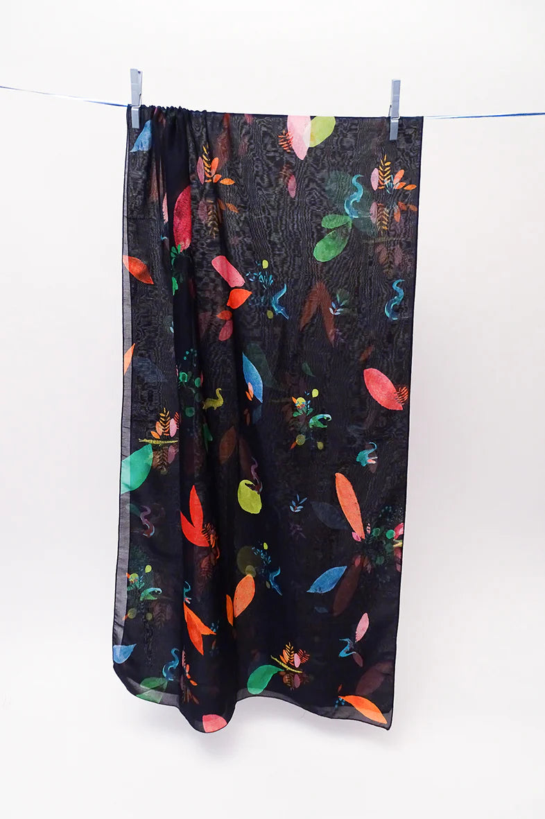 Foulards colorés à motifs
