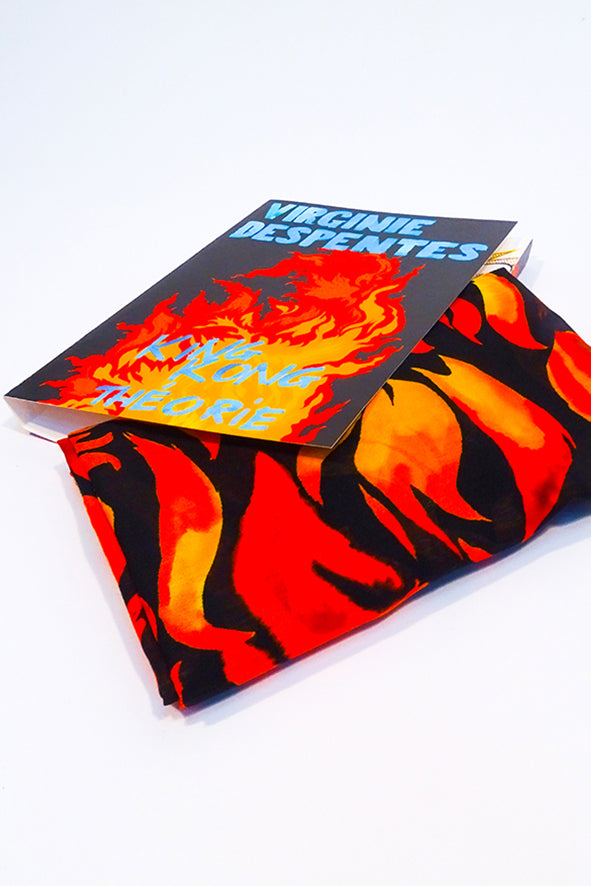 Foulard à lire 