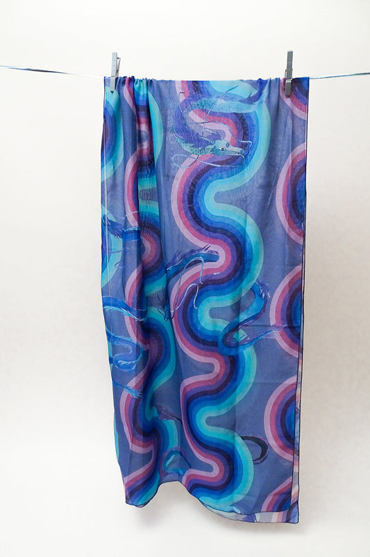 Foulard à voir "Le Voyage de Chihiro" - motifs colorés