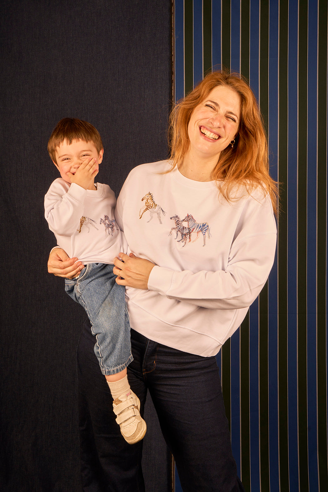 Sweat bébé fond blanc et enfant fond écru chiné motif 