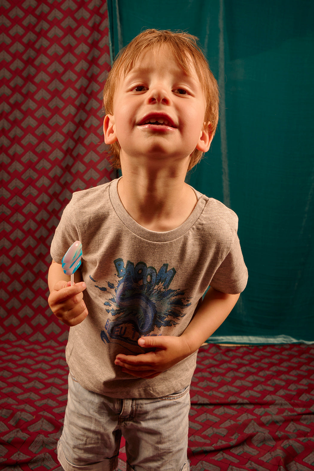 T-shirt bébé et enfant motif 