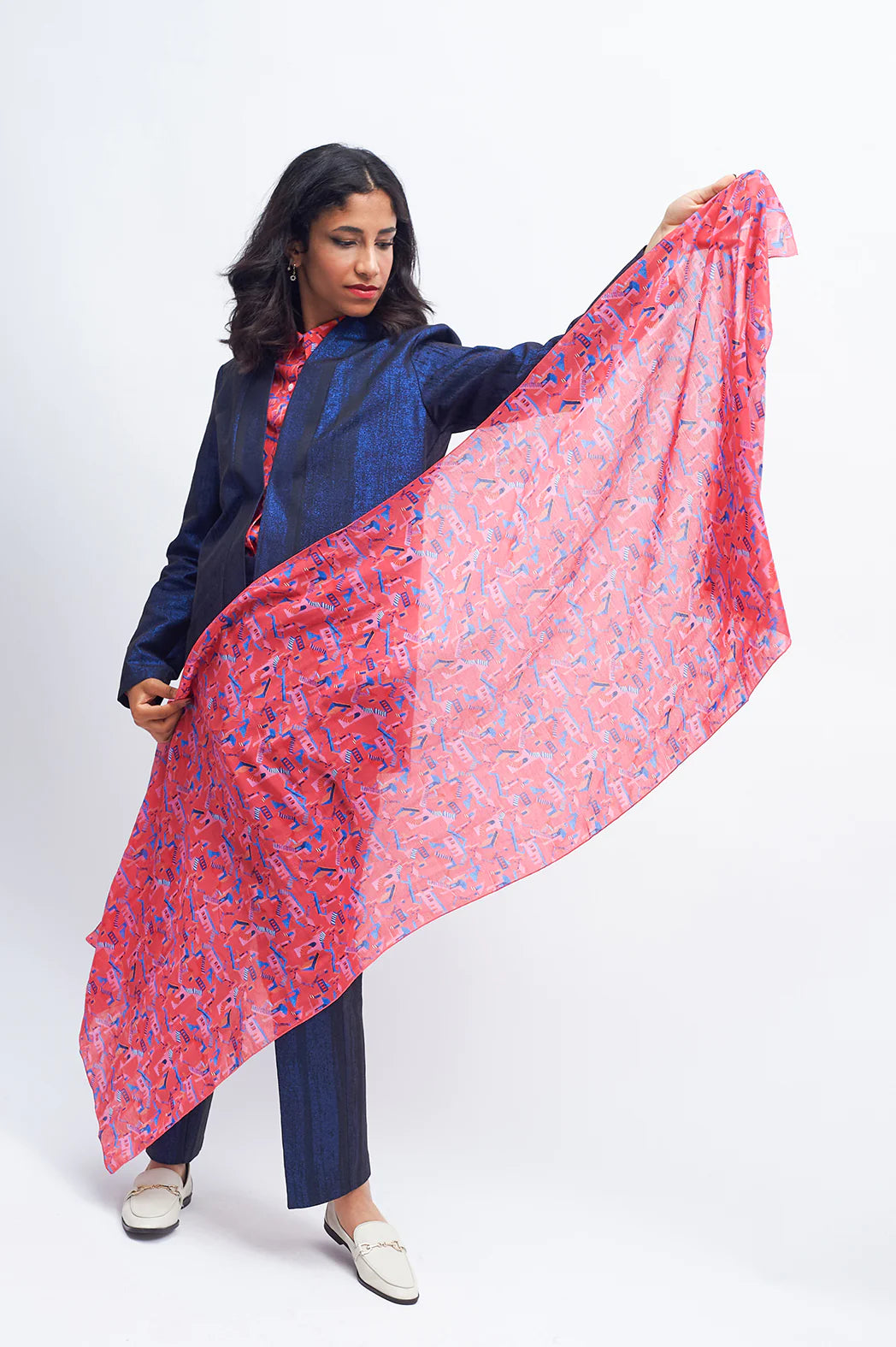Foulards colorés à motifs
