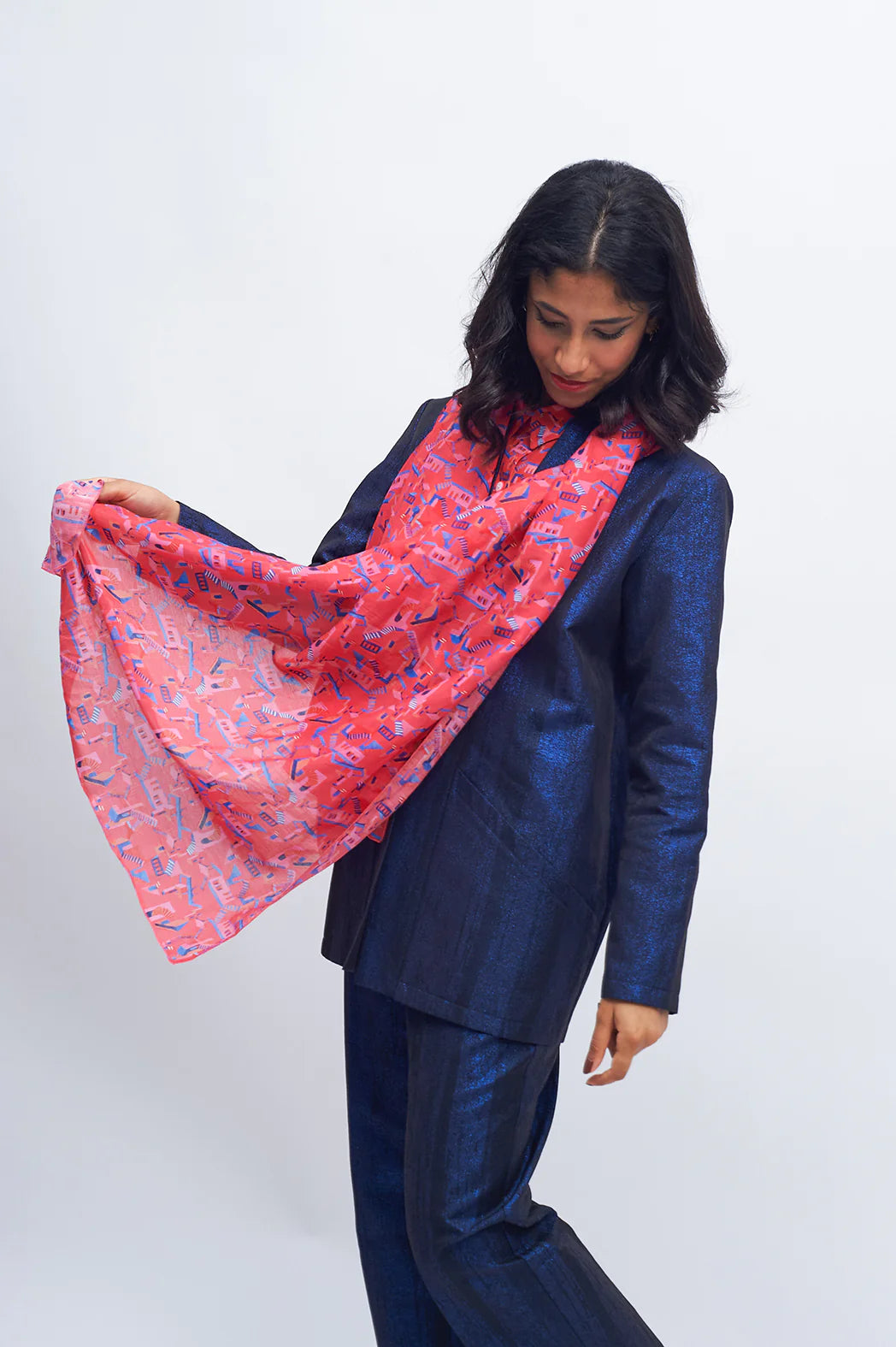 Foulards colorés à motifs