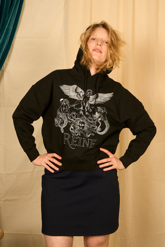 Sweat hoodie à capuche large crop coupe boxy motif "Reine - Hystérical tour" noir imprimé blanc