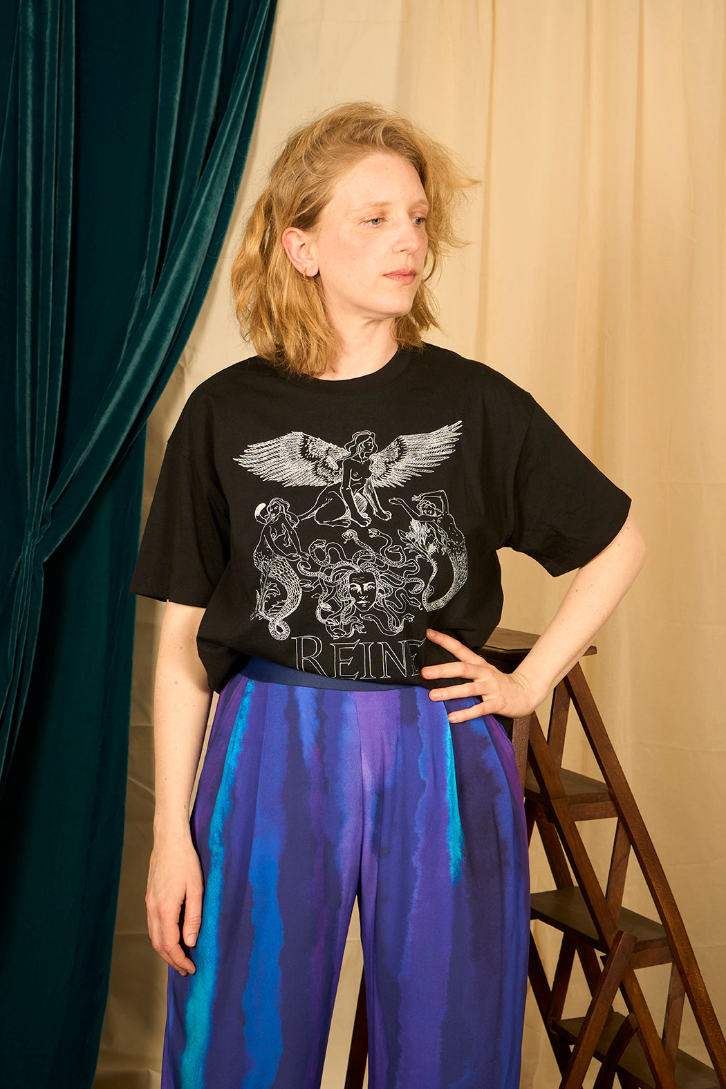 T-shirt large crop coupe boxy motif 