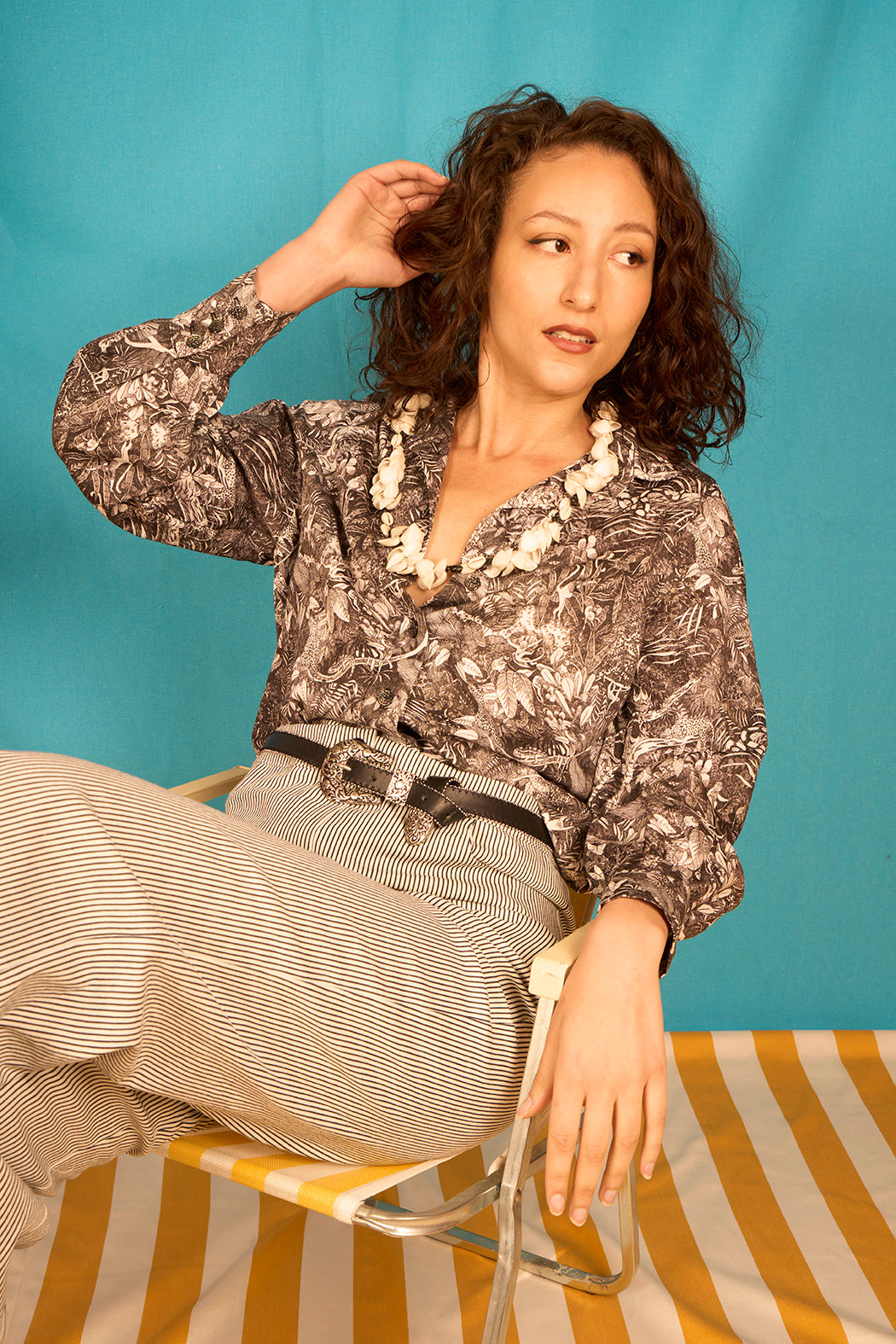 Chemise blousante manches slaves 