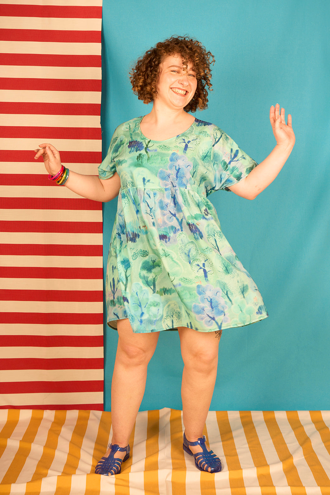 Robe courte ample et confort 