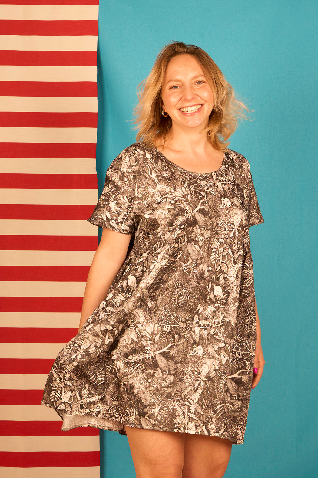 Robe courte ample et confort 