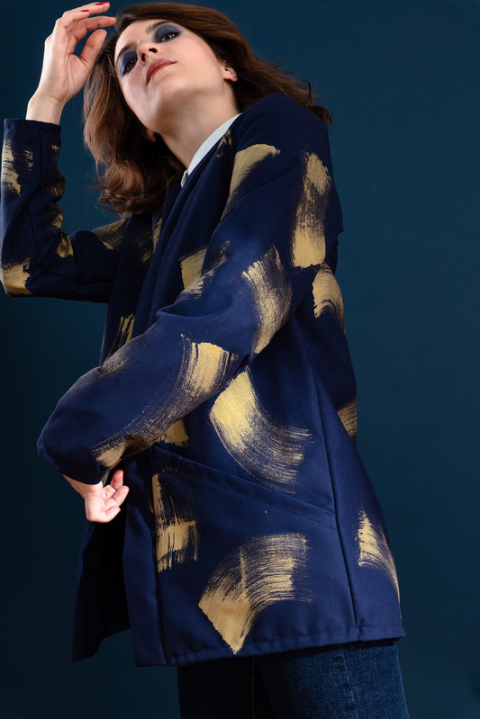 Veste kimono minuit* caresses de pinceaux dorées