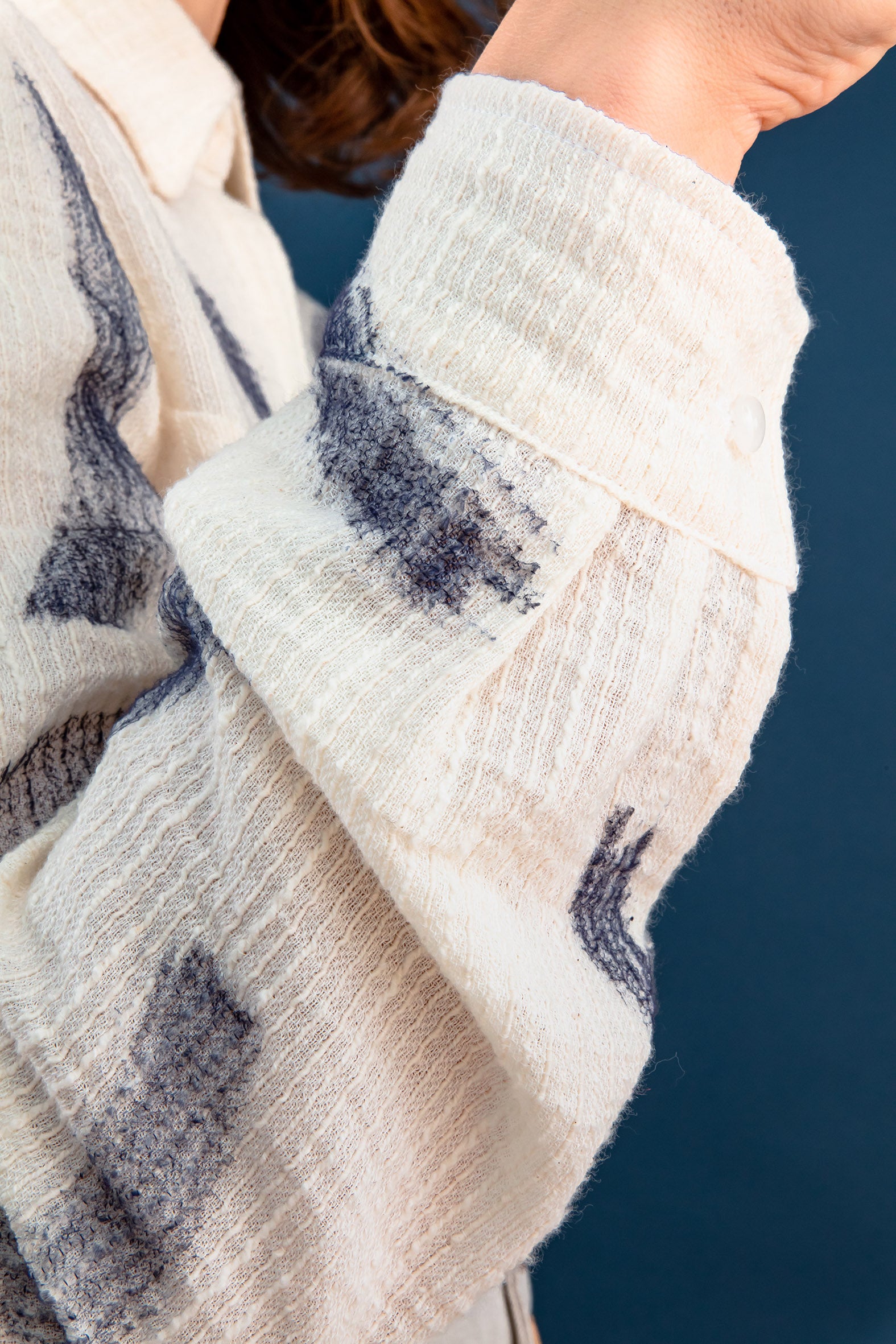 Chemise minuit* caresses de pinceaux indigo